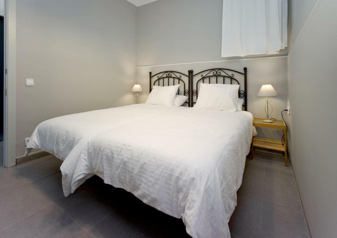 Apartamento Con Terraza, Balcon De Barcelona Esplugues de Llobregat Exterior photo