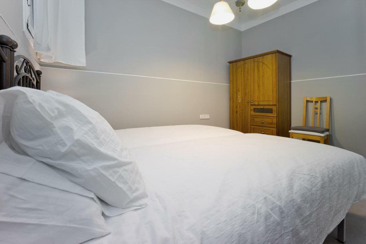 Apartamento Con Terraza, Balcon De Barcelona Esplugues de Llobregat Exterior photo